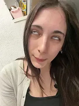 Stripchat Free Porn Cam of sexymelli18
