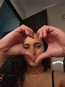 Stripchat Free Porn Cam of Lucy_Marin