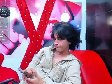 Stripchat Nude Webcam of alex_477
