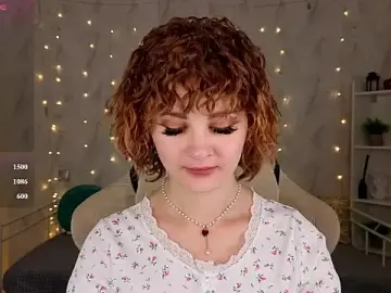 Stripchat Live Sex of Kira__Fluffy