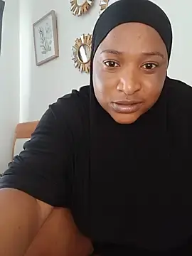 Stripchat Live Porn of Sweetbxxx24