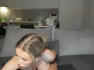 Stripchat Watch Live Sex Cams of HotBella-