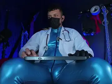Stripchat Best live sex cam show of Master_Connor_BDSM