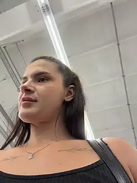 Stripchat Sex Chat of MiraReach