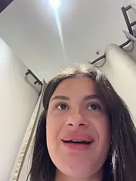Stripchat Sex Cam of MiraReach