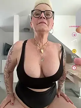 Stripchat Live Sex of German_Milf