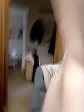 Stripchat Live Sex Cam of caressyourself