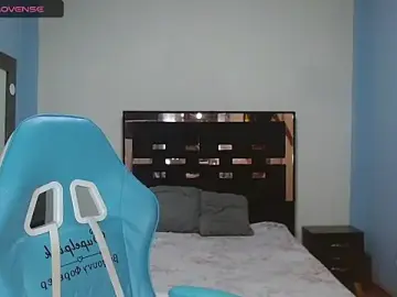 Stripchat Live Sex Cam of karla_zambrano