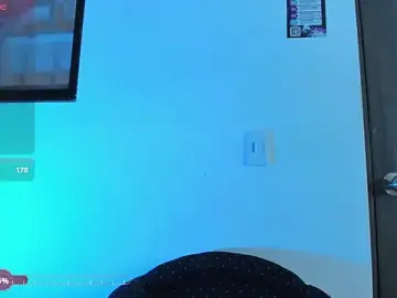 Stripchat Best Webcam of Ryan_evannss_