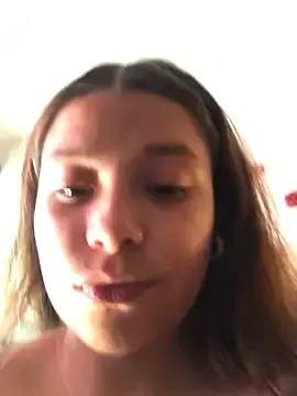 Stripchat Sex Cam of 3littles