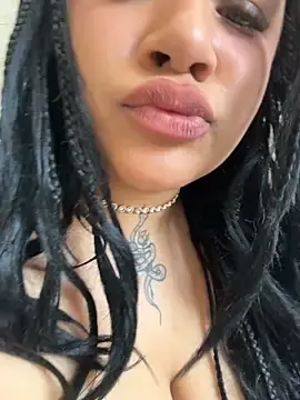 Stripchat Live Porn of SashaLiciosa_
