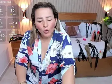 Stripchat Private Sex Chat of luciana_ballesteros_
