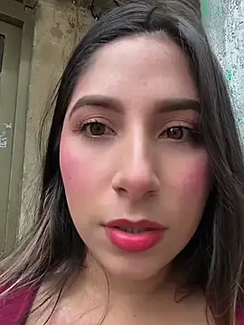 Stripchat Live Sex Cam of Catalina_ramos