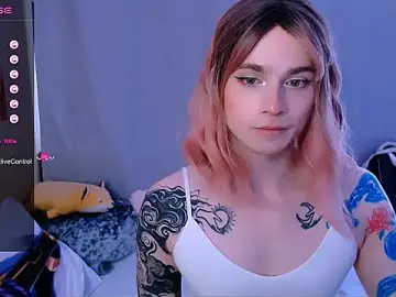 Stripchat Sex Cam of Alice_Hells