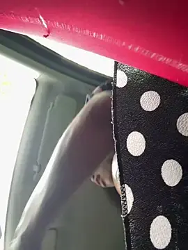 Stripchat Watch Live Sex Cams of ShantelSexyYoungMilfie