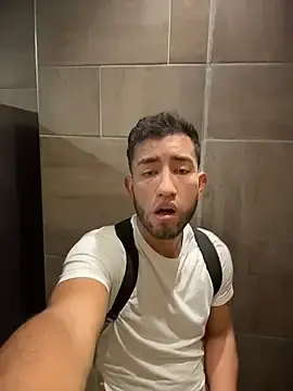 Stripchat Live Porn of liam_bronw