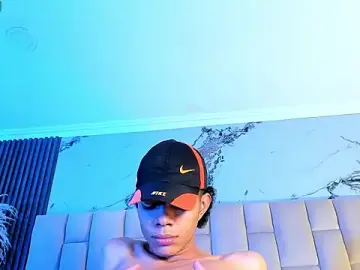 Stripchat Sex Cam of candyandmarilyn