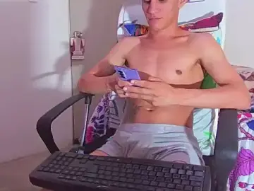 Stripchat Best live sex cam show of alejandro_stone12