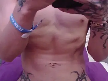 Stripchat Live Sex of Andy_bapho