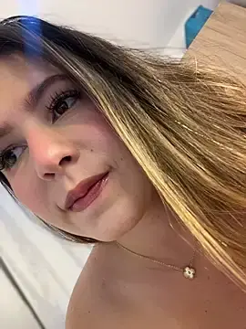 Stripchat Live Sex of naughty__angel