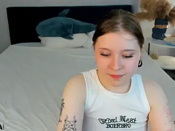 Stripchat Adult Webcams of Kylie-Voss