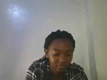 Stripchat Sex Cam of cutebrownny