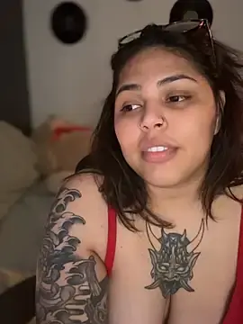 Stripchat Live Sex of miacanela_xo