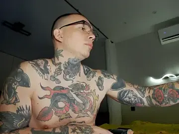 Stripchat Adult Webcam of Tommy_cat