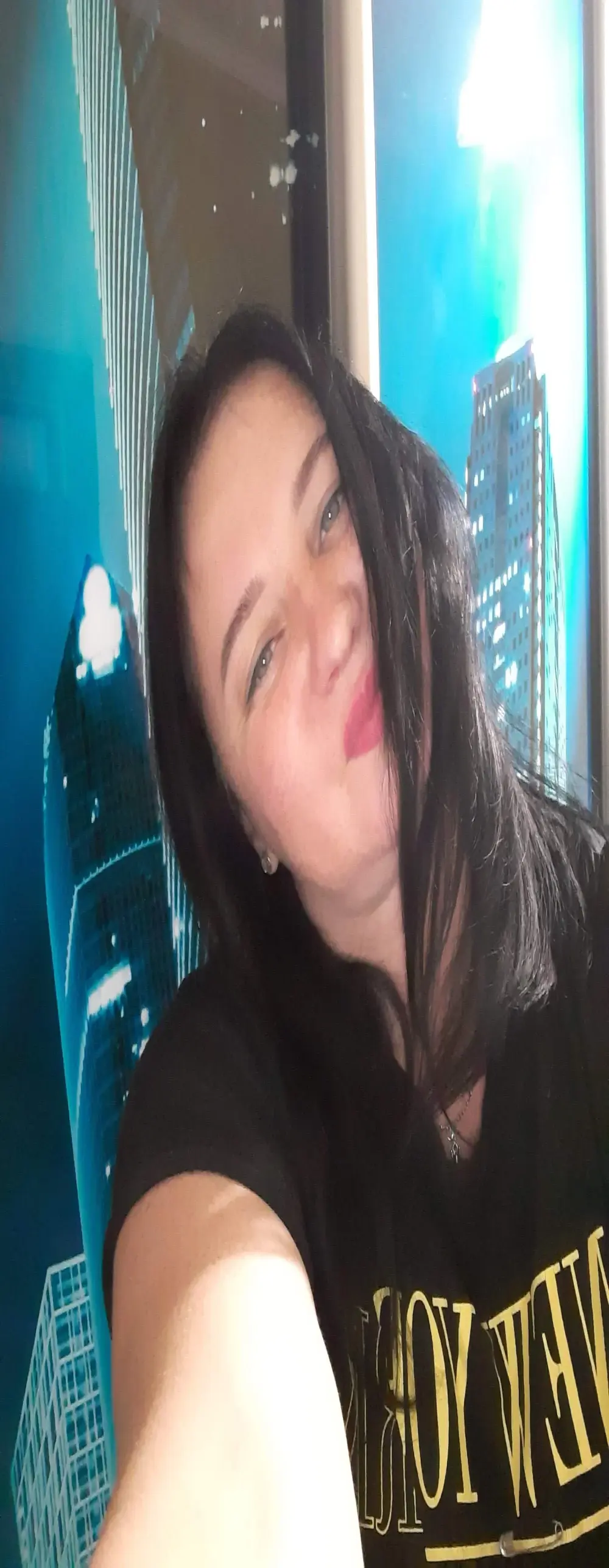 Holly-69