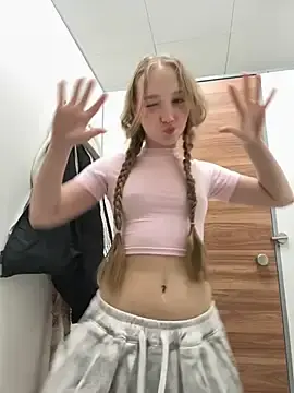 Stripchat Watch Live Sex Cams of bambi_lu