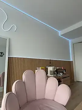Stripchat Sex Cam of streetdoll