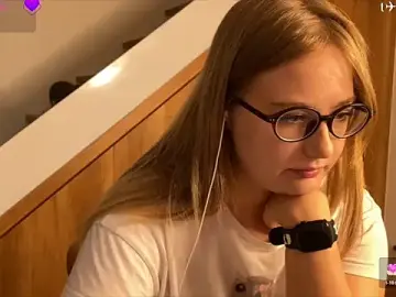 Stripchat Nude Webcam of JacyWinslat