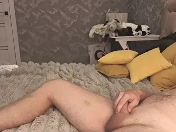 Stripchat Sex Cam of Crystal_Nuts