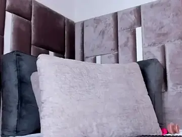 Stripchat Watch Live Sex Cams of Nia_Bunny