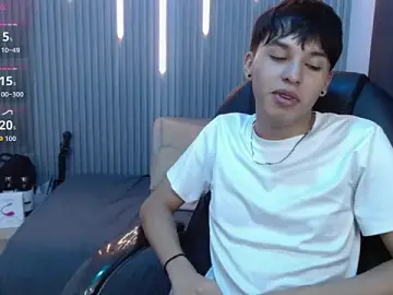 Stripchat Free Porn Cam of StiwenTwink