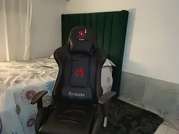 Stripchat Free Porn Cam of man_dur07