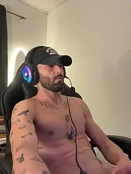 Stripchat Watch Live Sex Cams of Aaron_hyuga