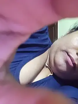 Stripchat Live Sex of yamini1431