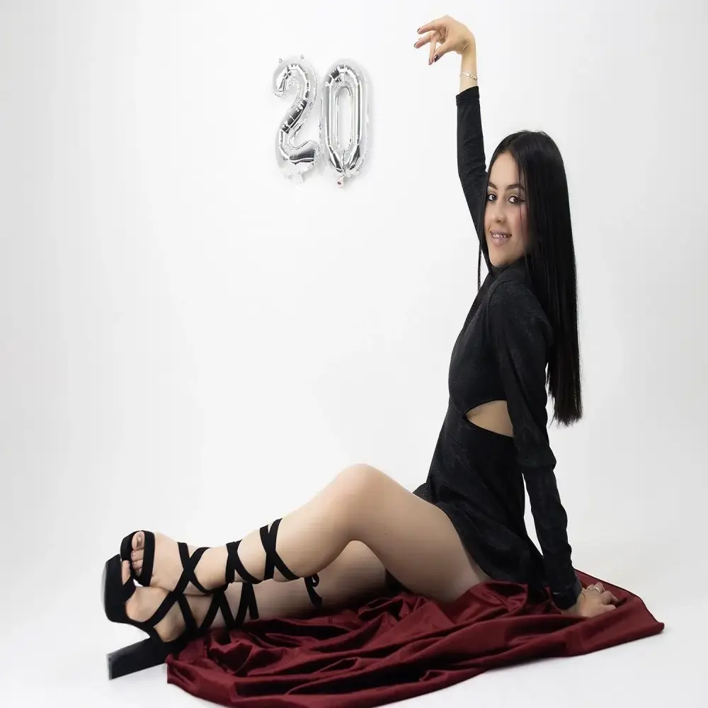 Alli_cooper