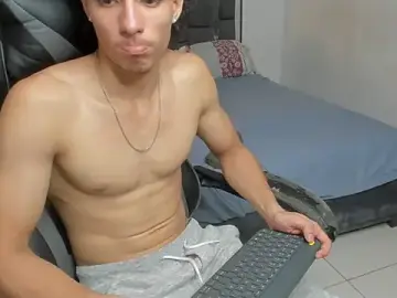 Stripchat Live Porn of enzo_sloran