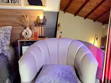 Stripchat Free Live Porn of Madissononee