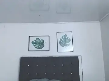 Stripchat Private Sex Chat of selena_yourmilf