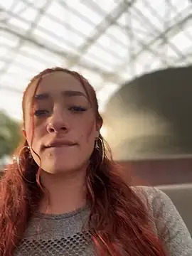 Stripchat Live Porn of ariiel_