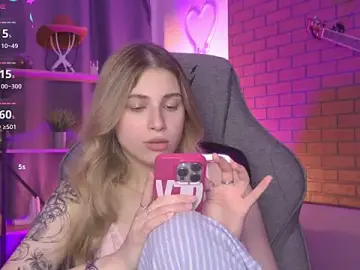 Stripchat Live Porn of EllieCutes