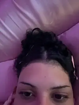 Stripchat Live Sex Cam of luludolll