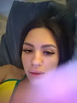 Stripchat Sex Cam of SiennaLuxexx