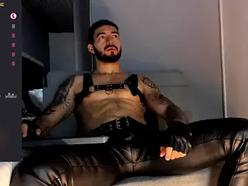 Stripchat Adult Webcam of MarkWalker__