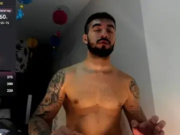 Stripchat Live Sex Cam of MarkWalker__