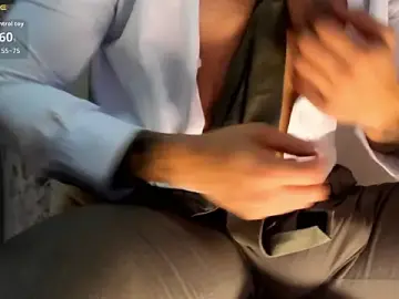 Stripchat Free Porn Cam of MarkWalker__