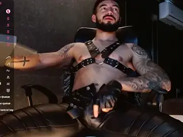Stripchat Live Porn of MarkWalker__
